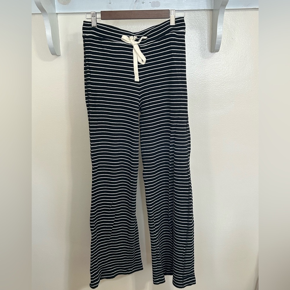 NEW Carly Jean Los Angeles Black & White Striped Wide-Leg Pants